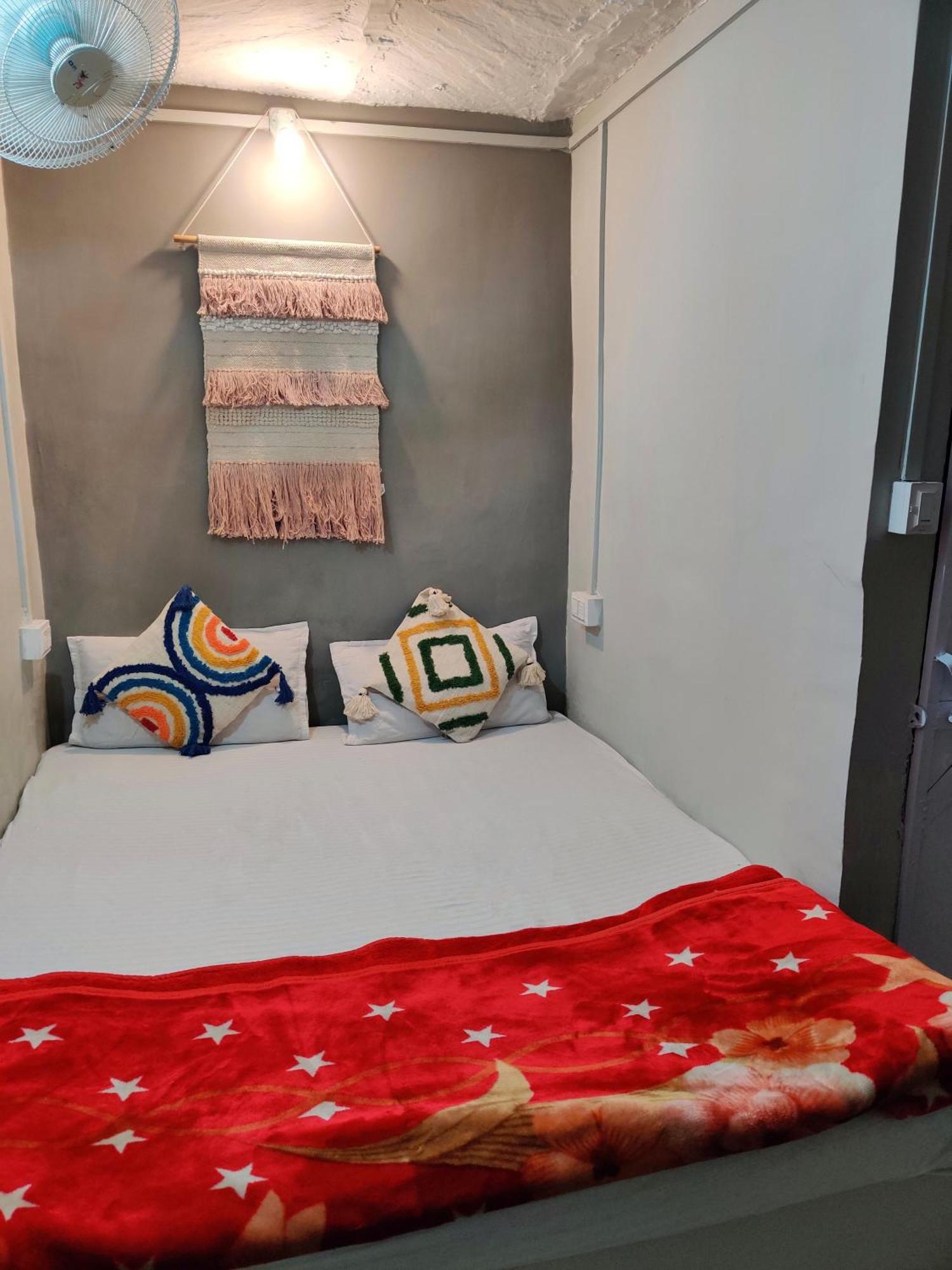 Varah Square Guest House Pushkar Quarto foto